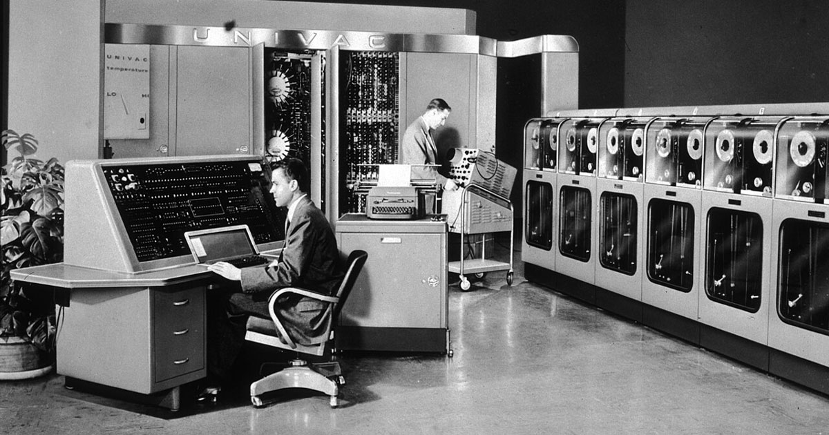 From Military Research to UNIVAC: Navy Infrastructure and Industrial Continuity